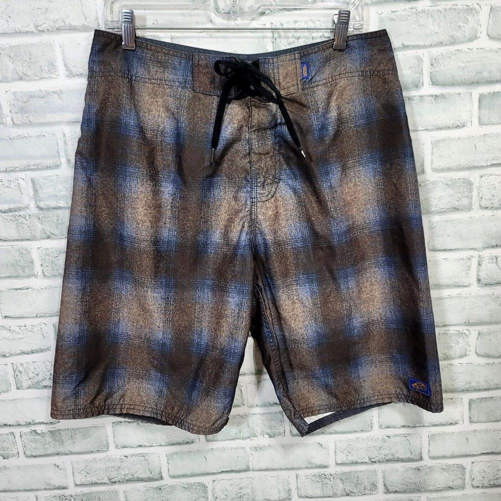 Vans Off The Wall Mens 33 Plaid Swim Board Shorts Back Zip Pocket Surf Swim Wake
